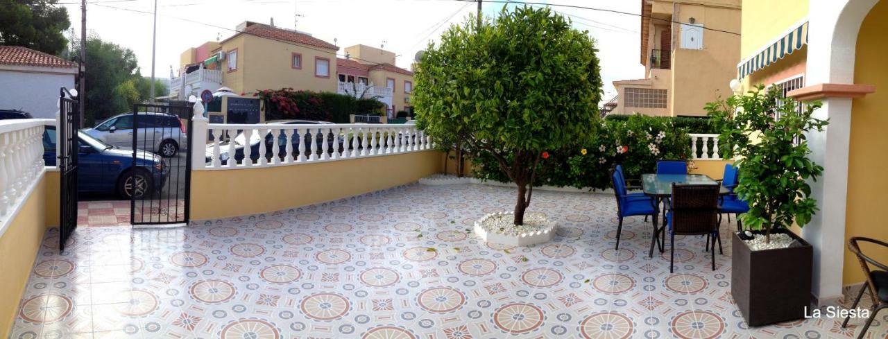 Ferienwohnung La Siesta Torrevieja Exterior foto